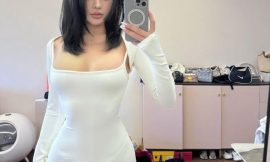 Naomi Desire Unleashes Passion and Pleasure Just For You