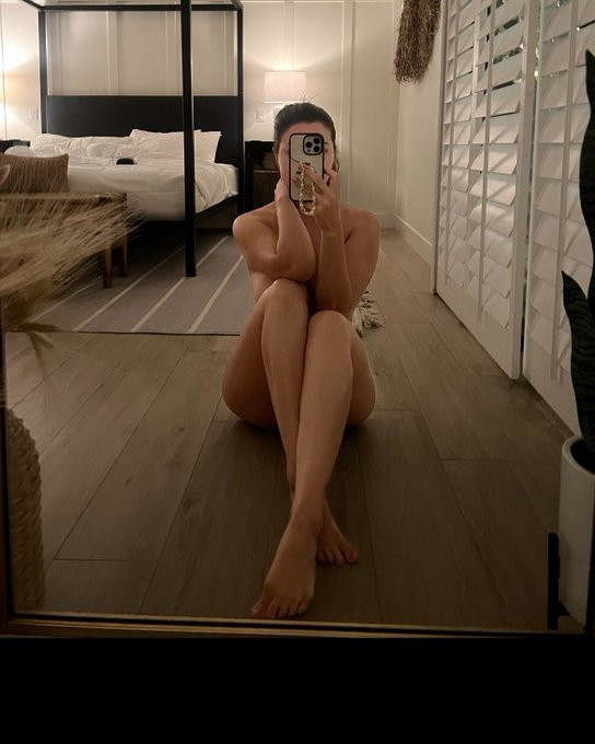 Read more about the article Experience Unforgettable Moments with Amber Love Today!